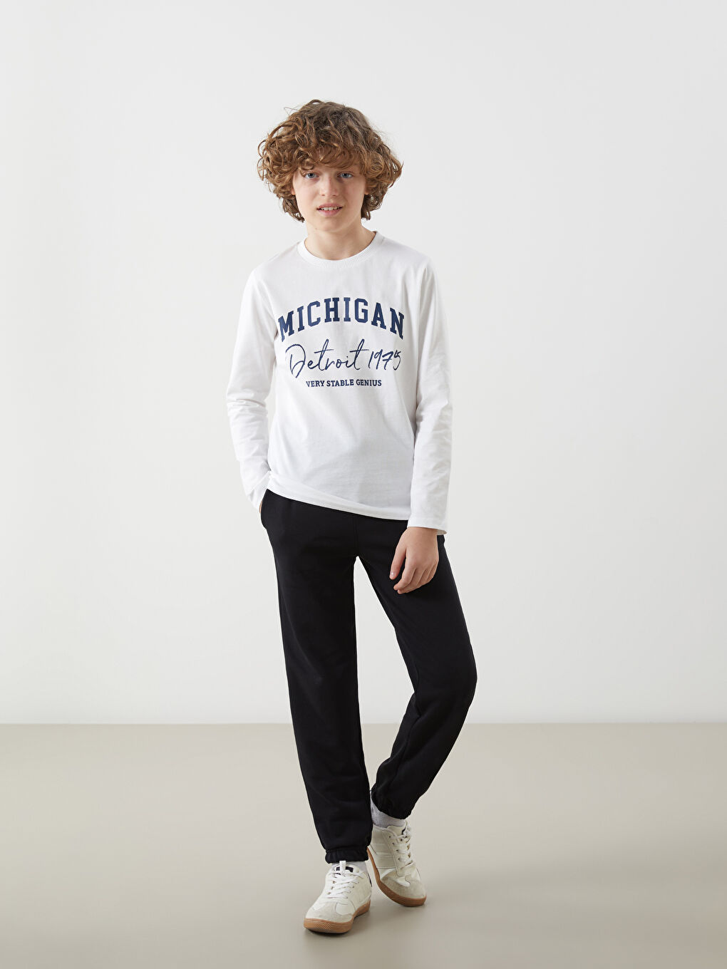 Siyah Beli Lastikli Erkek Çocuk Jogger  Eşofman Altı-1