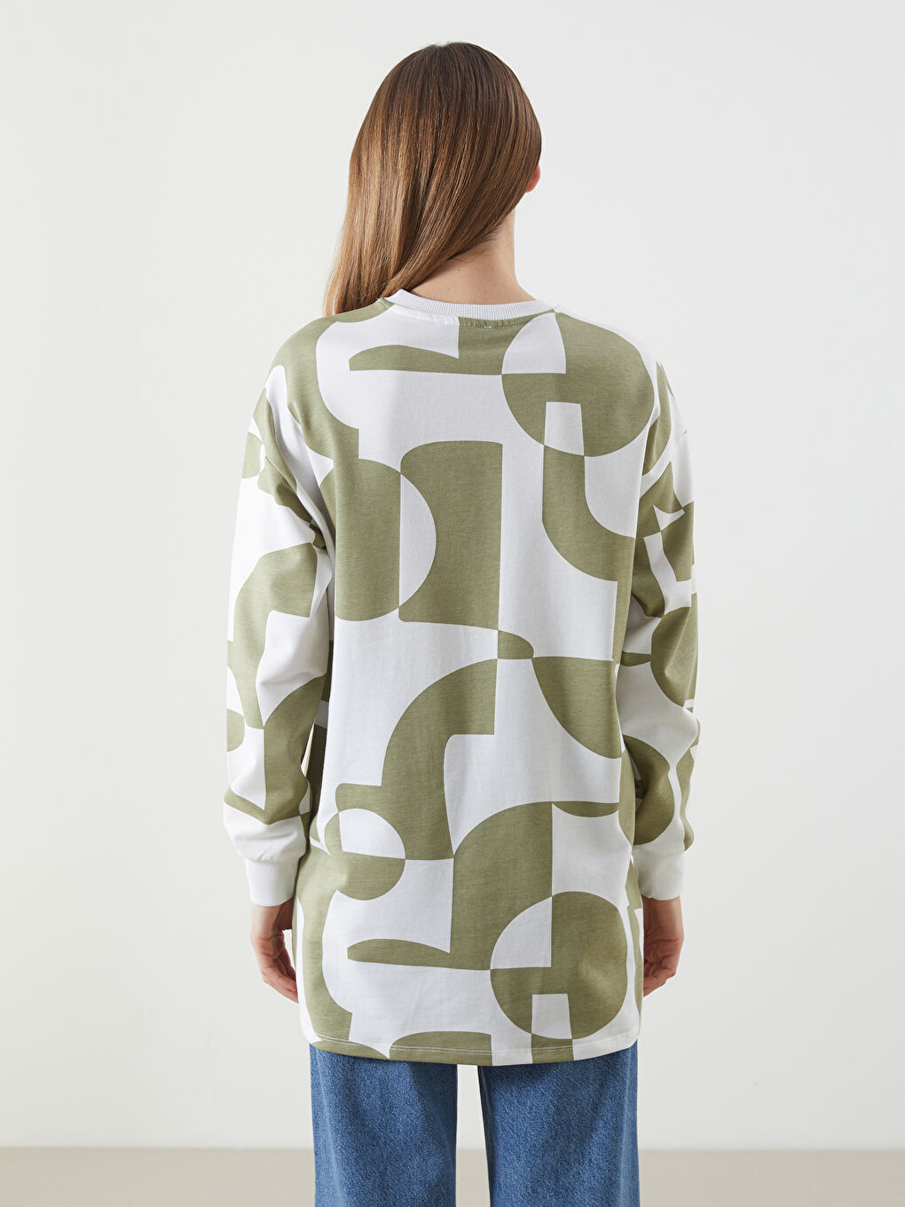 LCWAIKIKI Classic Crew Neck Patterned Oversize Women's Sweatshirt Tunic -S5NH99Z8-LRL