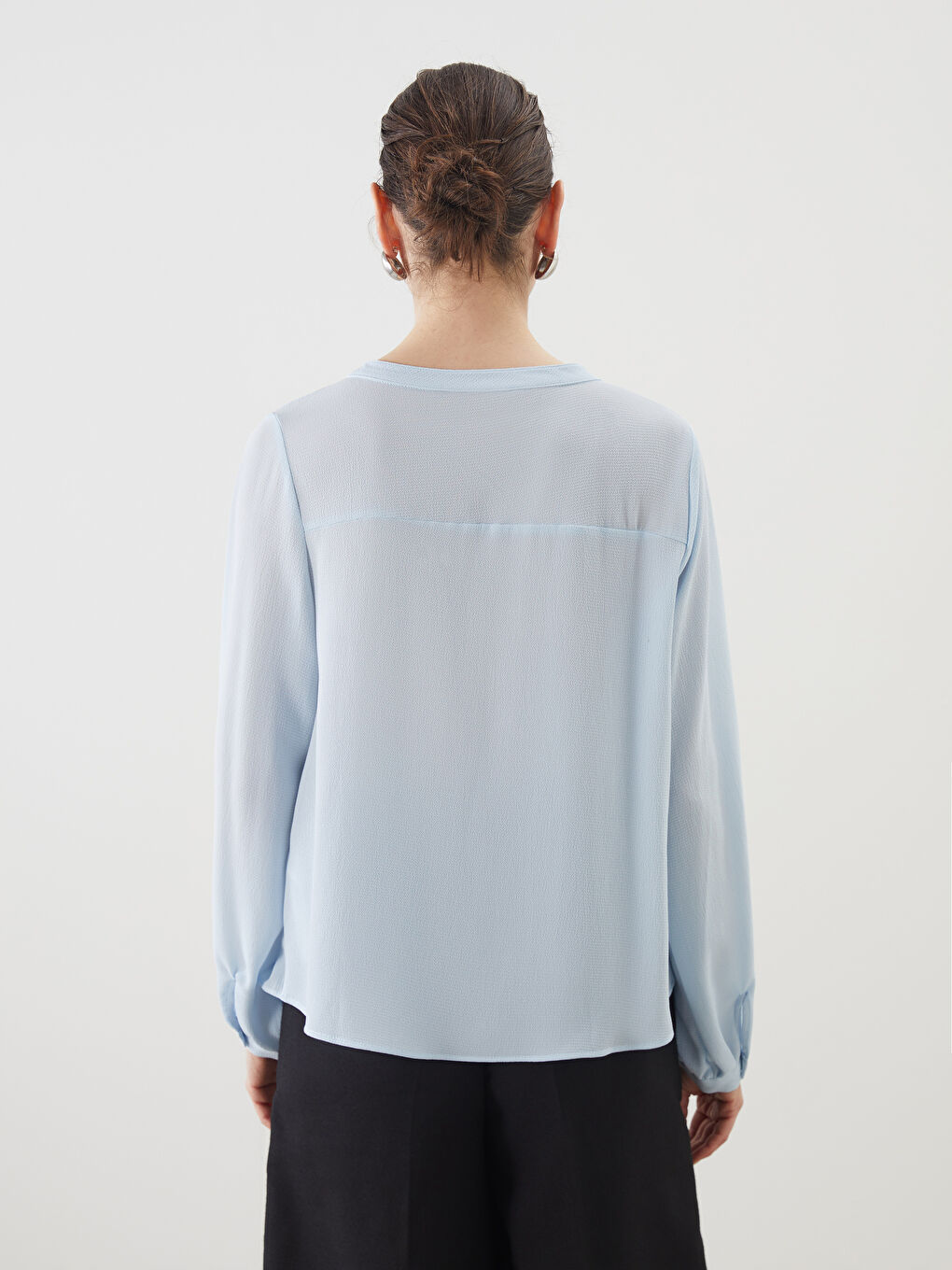 Mavi Kaçık Yaka Oversize Kadın Bluz-3