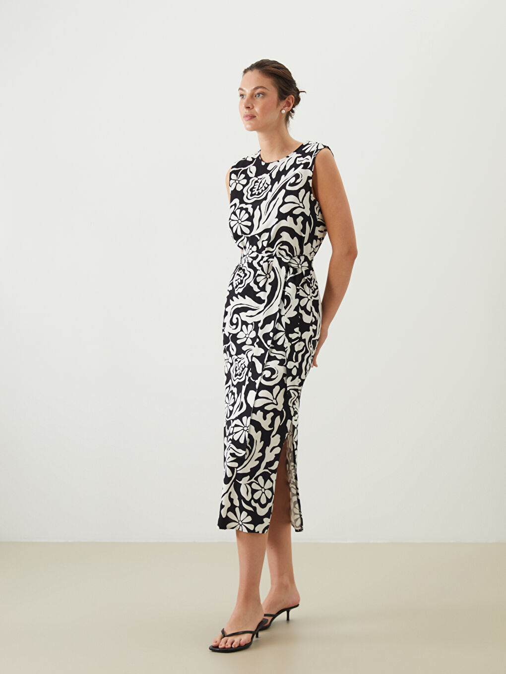 LCWAIKIKI Classic Woman BLACK Dress -S5NI35Z8-LQJ