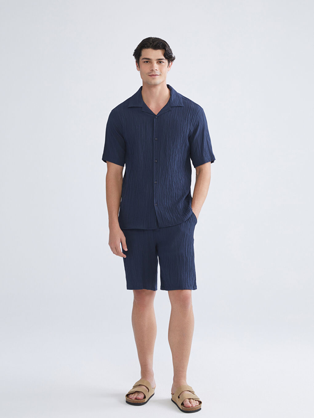 قميص رجالي بكم قصير بقصة عادية-2