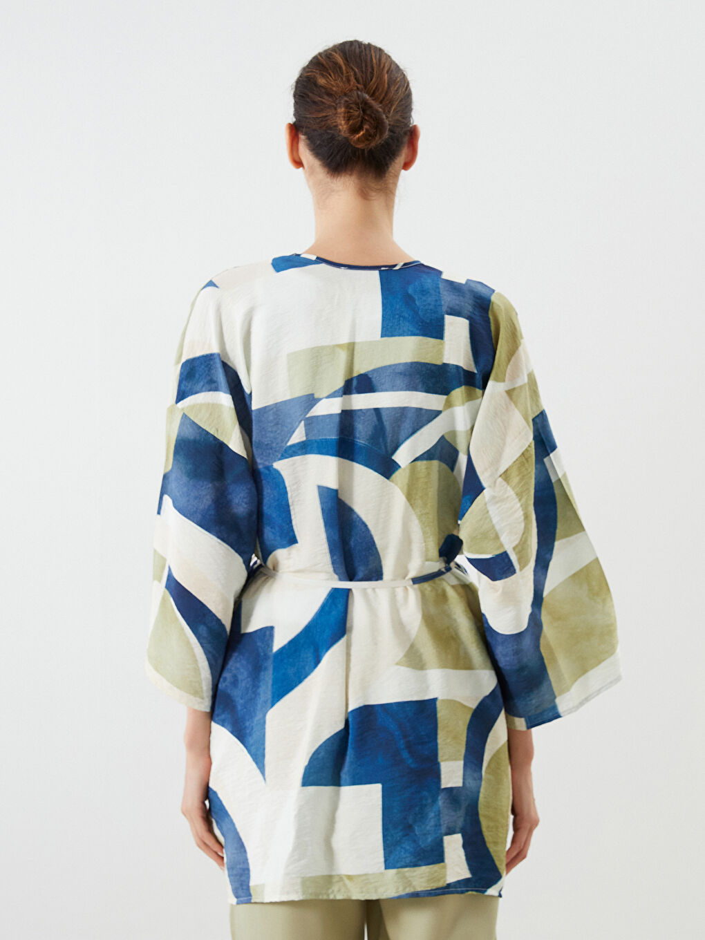 LCWAIKIKI Classic Shawl Collar Patterned Oversize Women's Kimono -S5NI56Z8-LRR