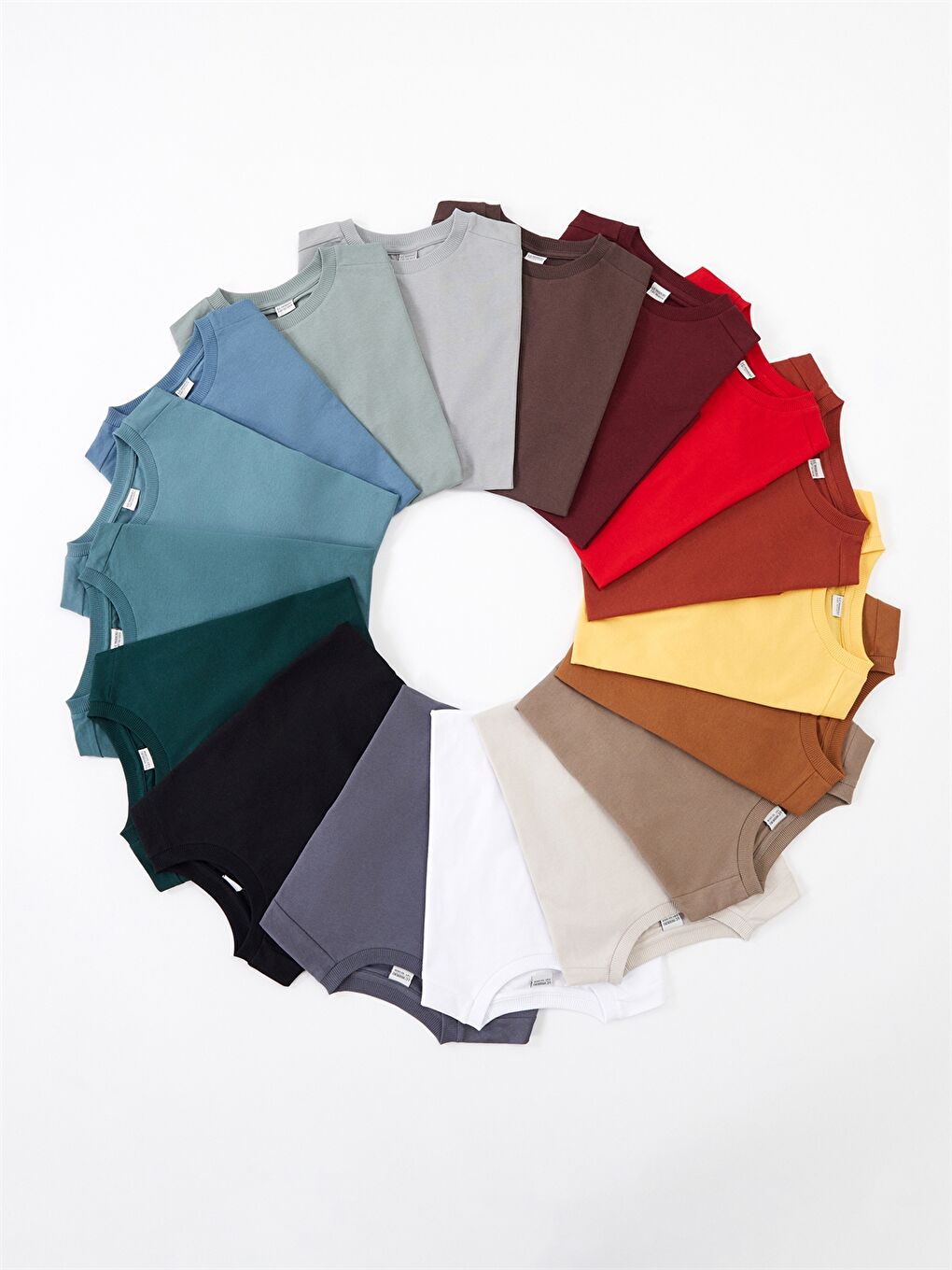 تیشێرتی کوڕان فیتی ڕاحەت یه‌خه‌ خڕ سادە-3