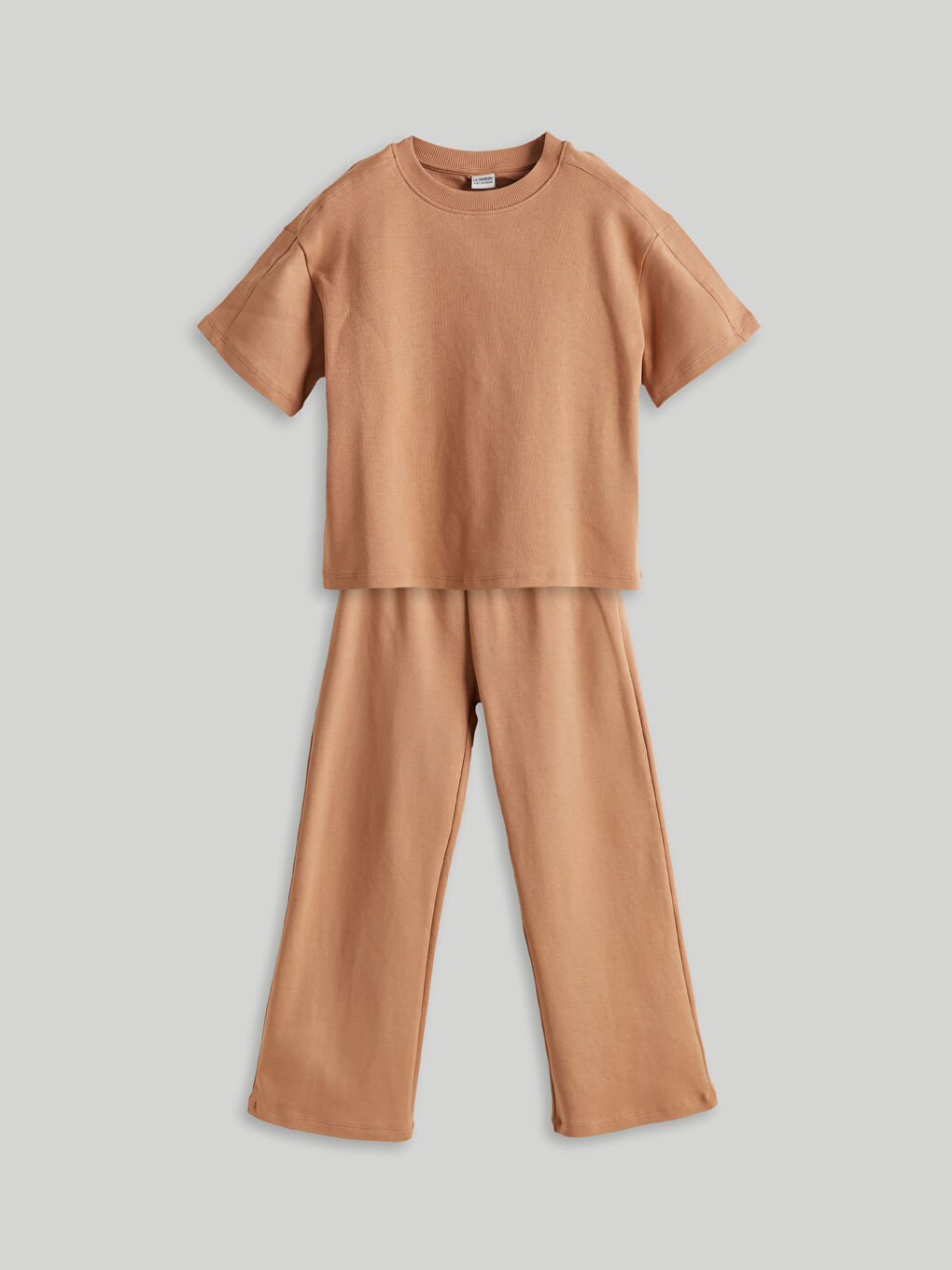 Kahverengi Bisiklet Yaka Kız Çocuk Tişört ve Eşofman Altı