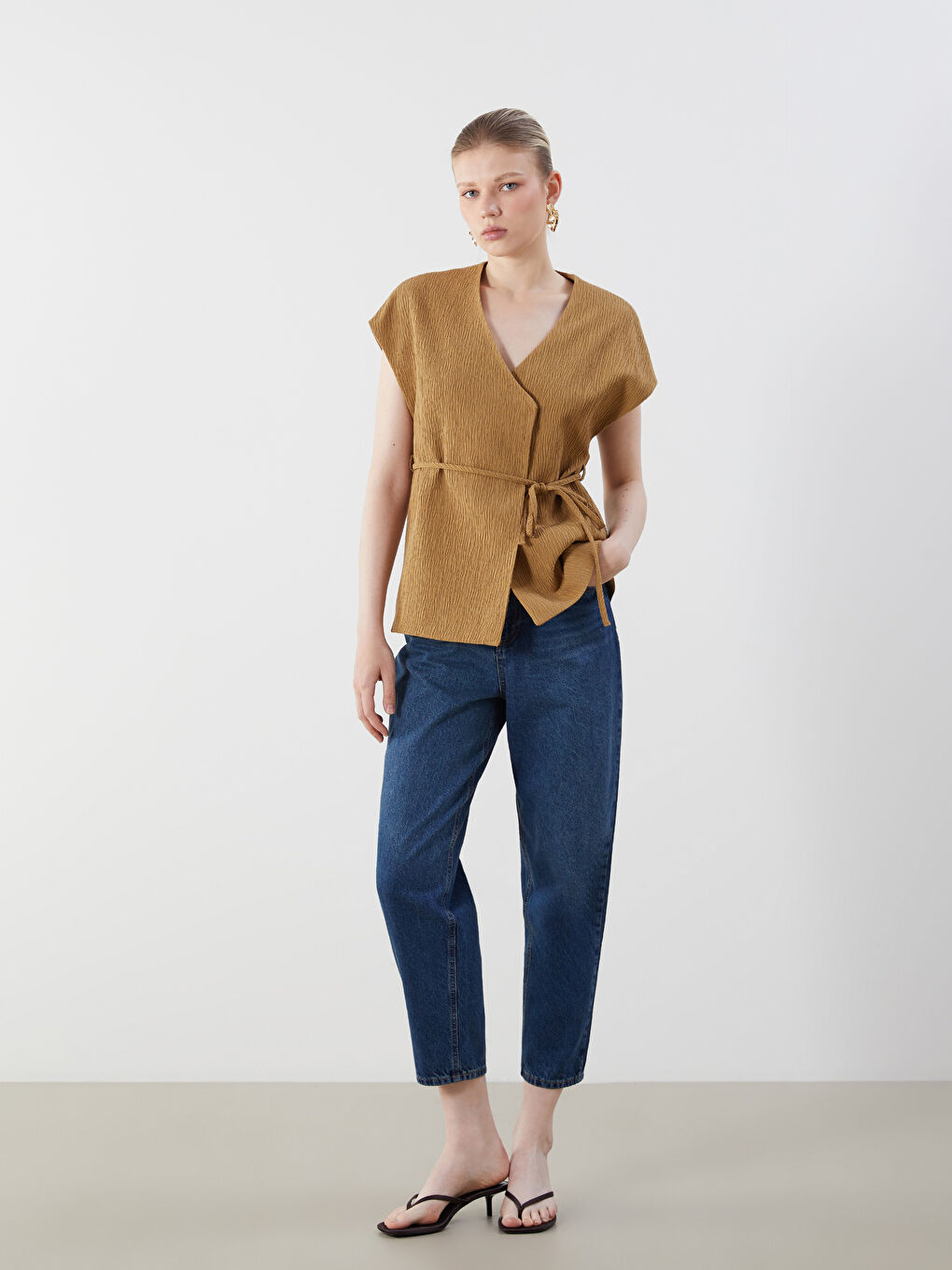 Haki Kruvaze Yaka Dokulu Kadın Klasik Yelek-1