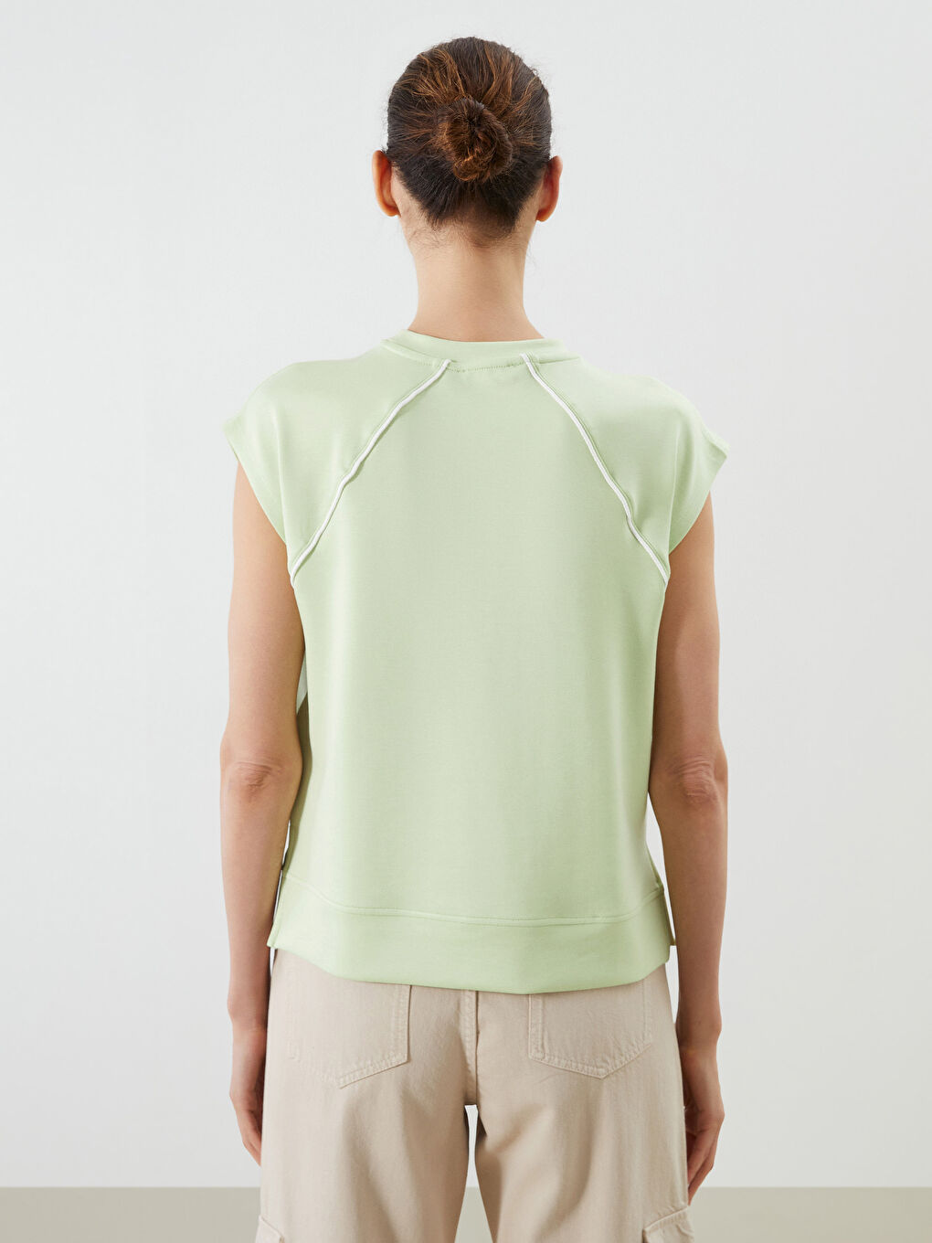 Yeşil Bisiklet Yaka Oversize Kadın Tişört-3