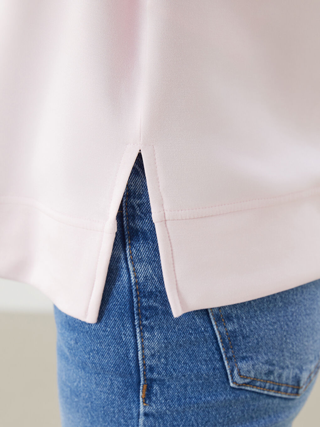 Pembe Bisiklet Yaka Oversize Kadın Tişört-2