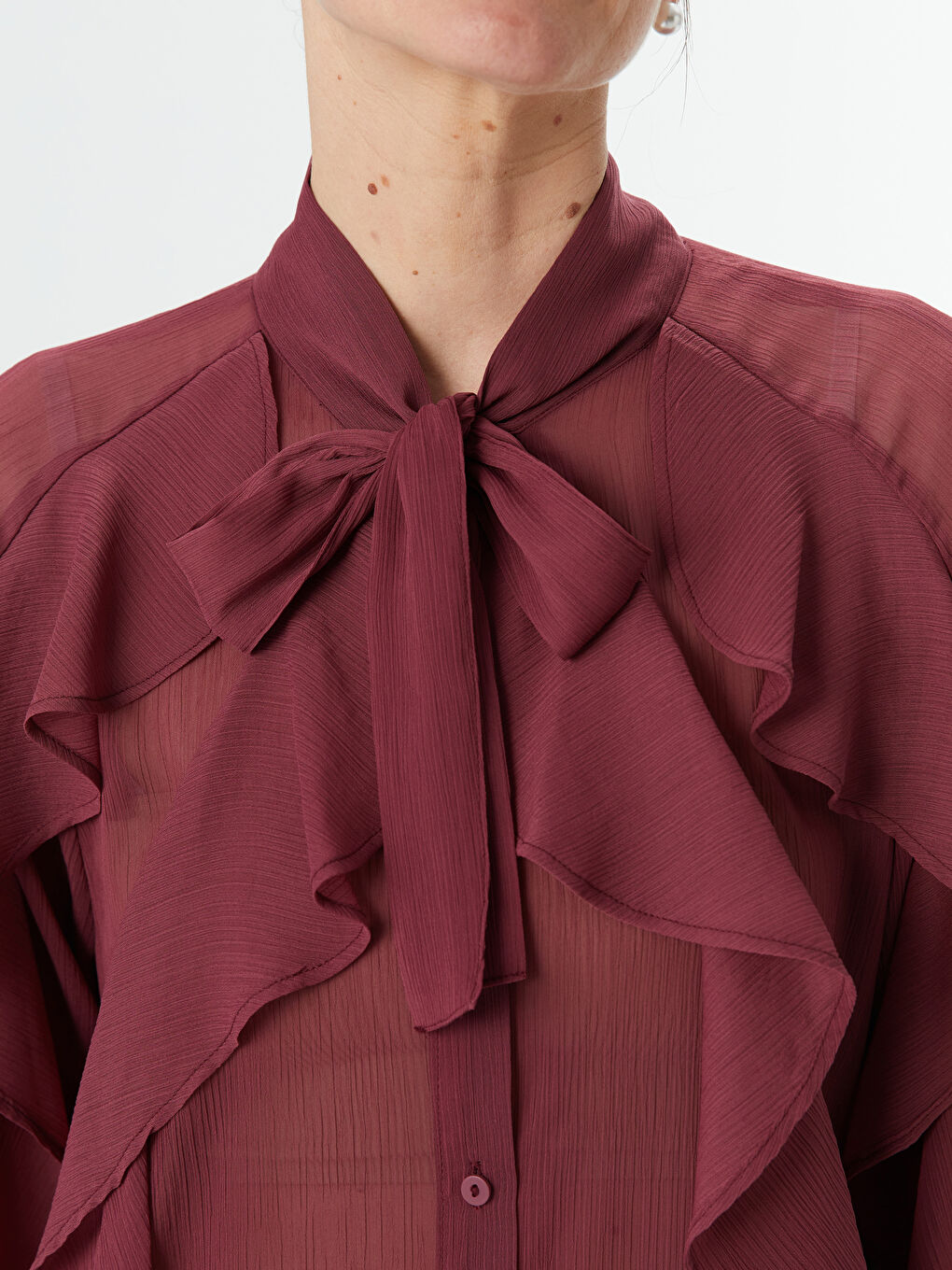 Mürdüm Bağlamalı Yaka Fırfırlı Kadın Bluz-2