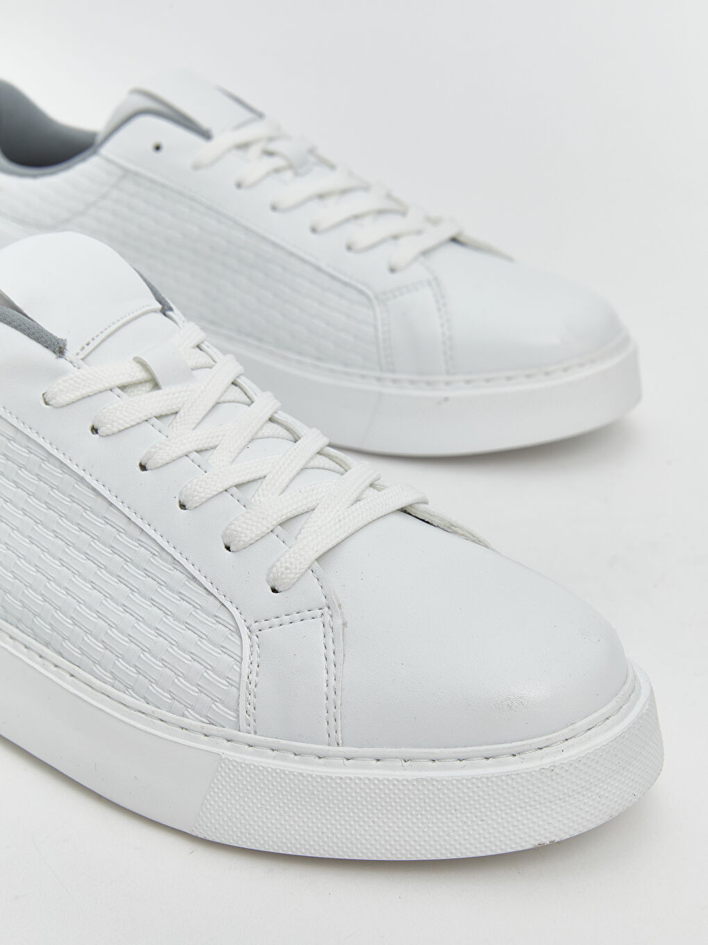 Lace-up Men's Sports Shoes -S5NP16Z8-J5E
