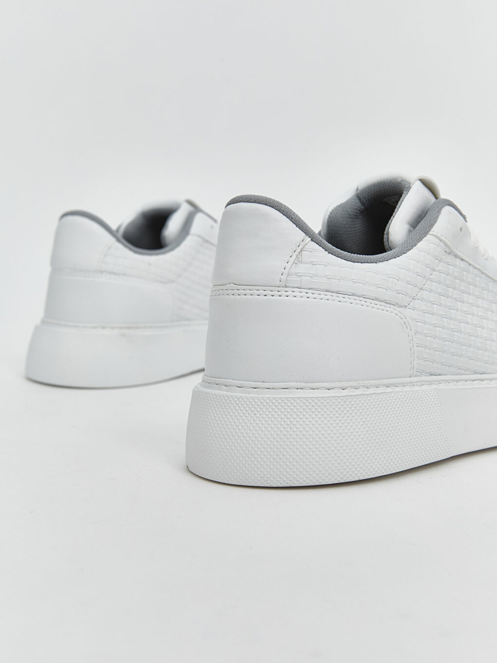 Lace-up Men's Sports Shoes -S5NP16Z8-J5E