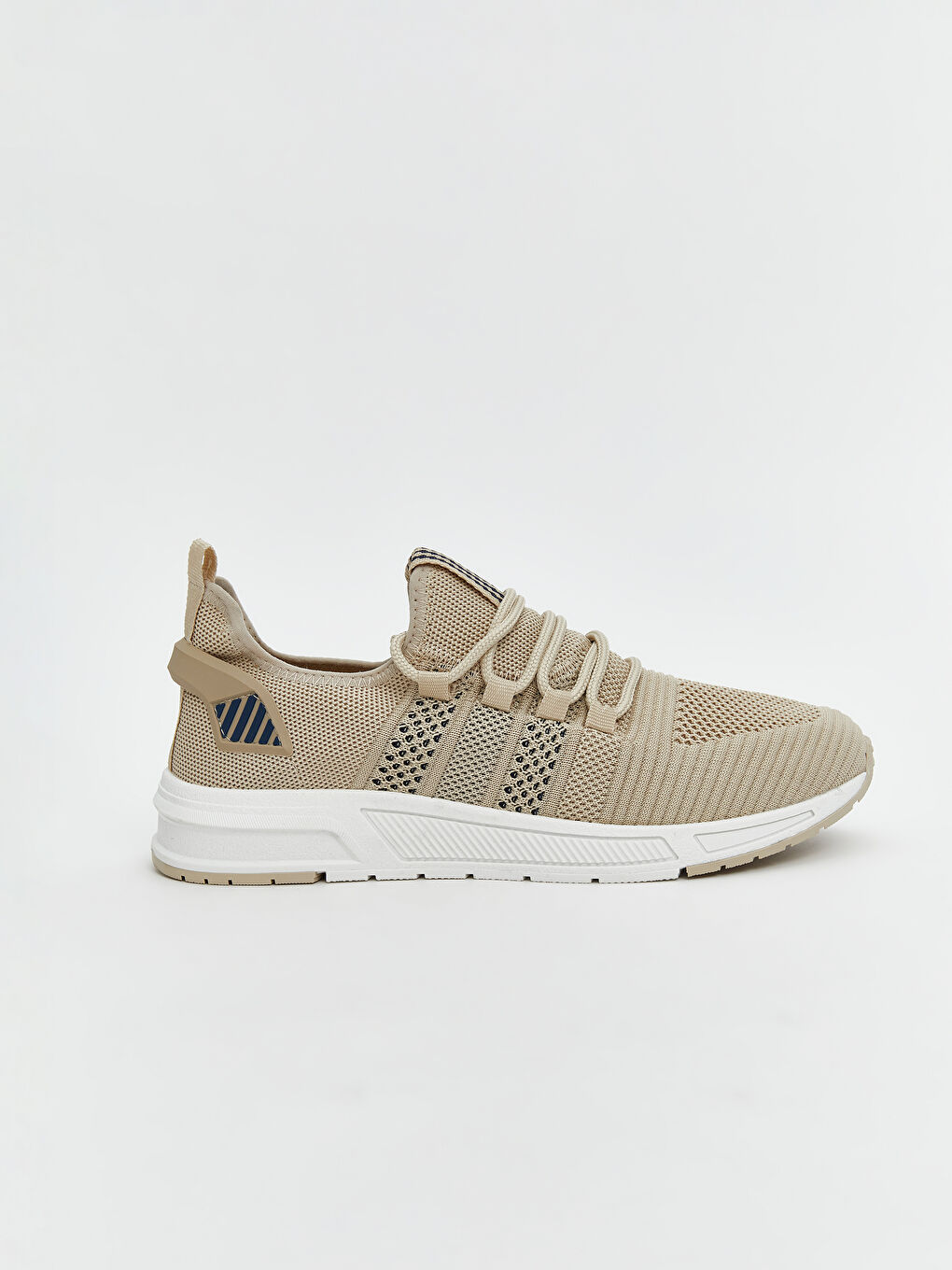 Bej Bağcıklı File Detaylı Erkek Spor Ayakkabı-1