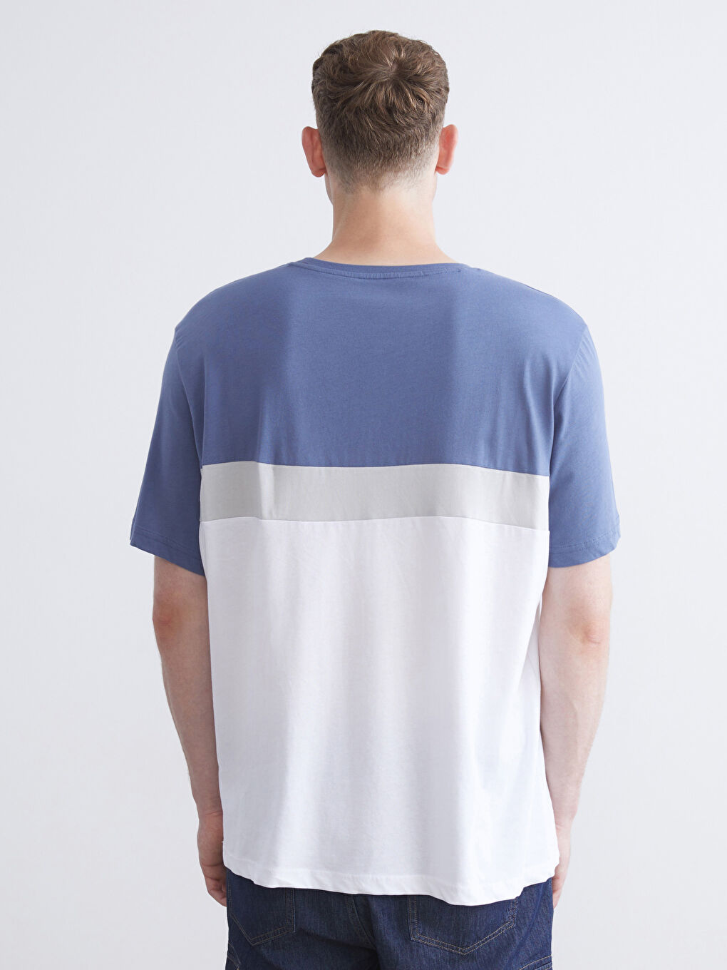 تي شيرت جيرسي بلوك الألوان بياقة دائرية للرجال-3