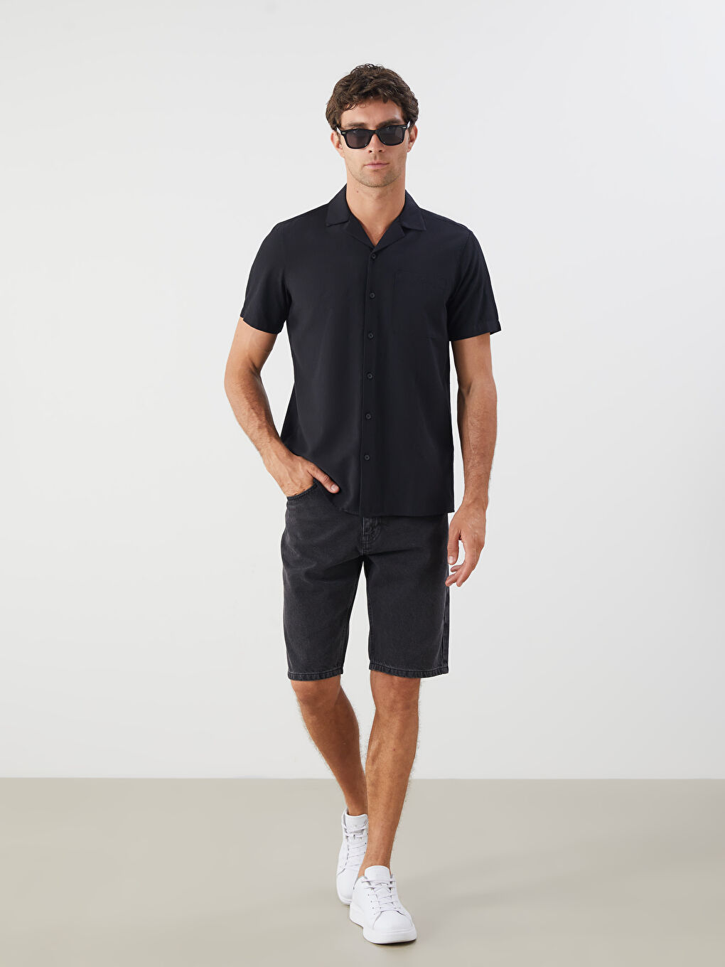 Siyah Regular Fit Modal Karışımlı Erkek Gömlek-1