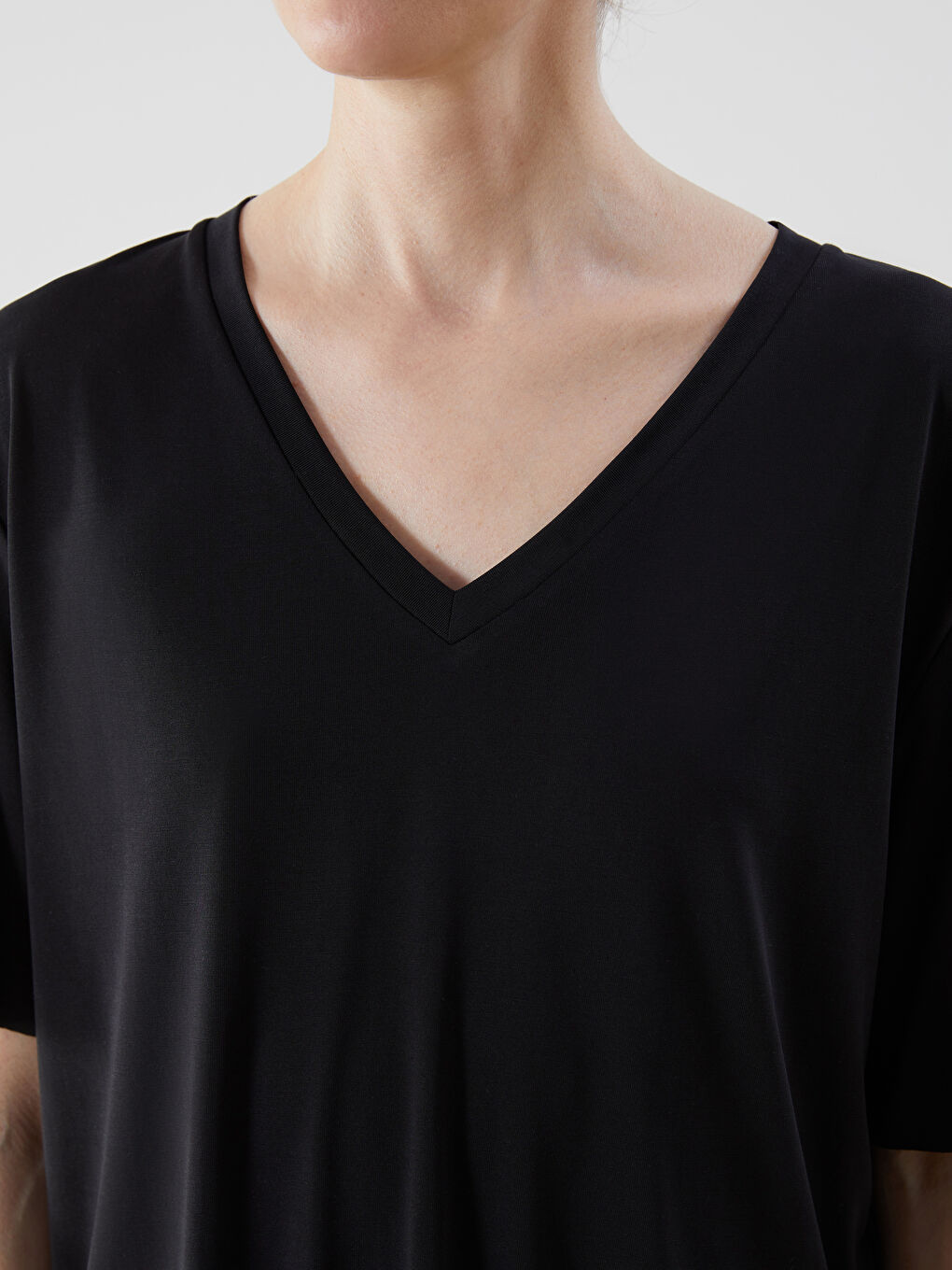 V-Neck Oversize Women's T-Shirt -S5NQ14Z8-CVL