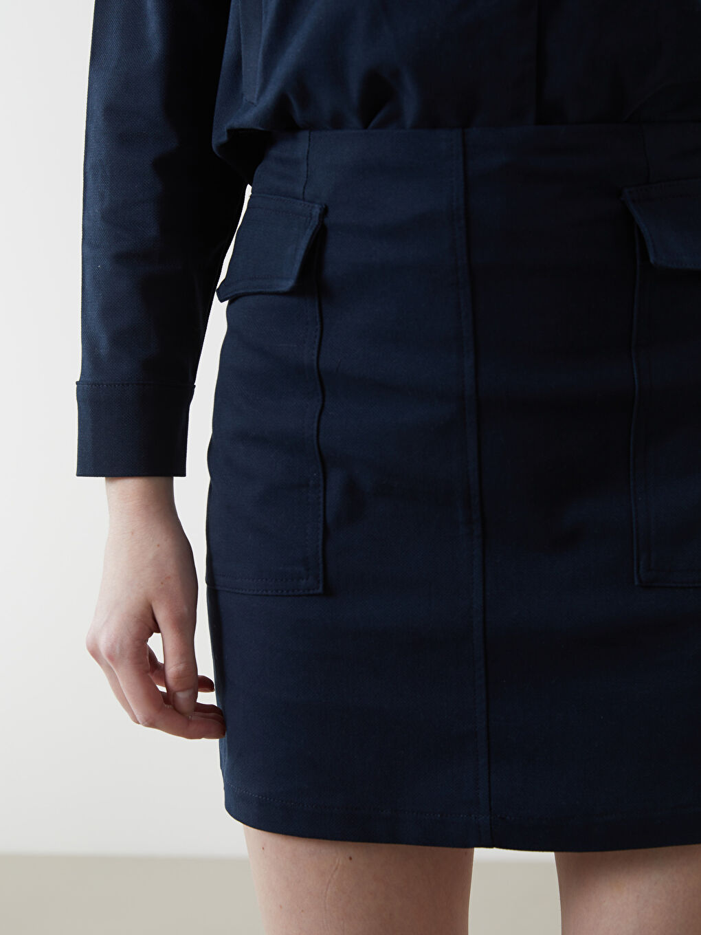 Lacivert Beli Fermuarlı Gabardin Kadın Mini Etek-2