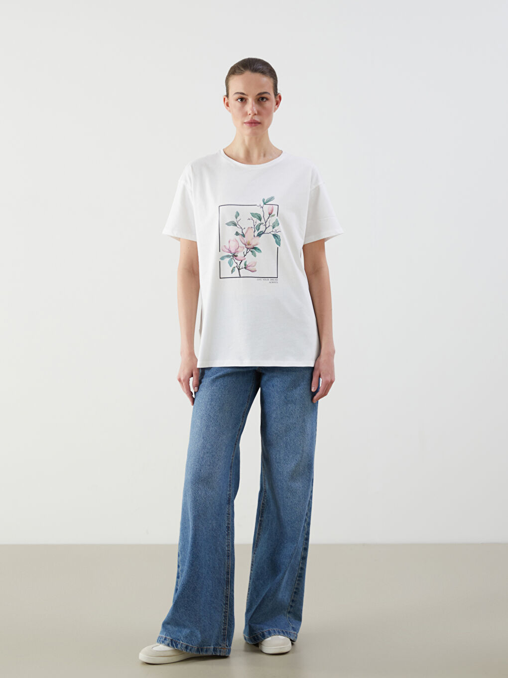LC Waikiki Crew Neck Floral Women's T-Shirt -S5NQ91Z8-R9J