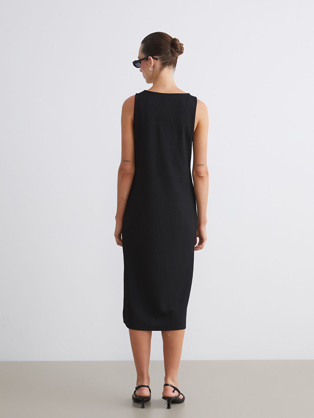 Siyah U Yaka Fitilli Bodycon Elbise-3