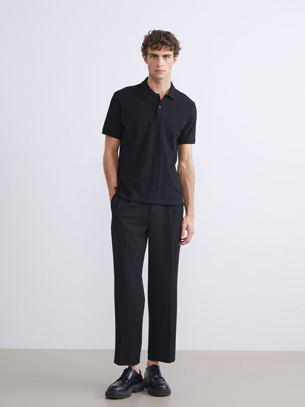 تي شيرت ياقة بولو سادة للرجال-2