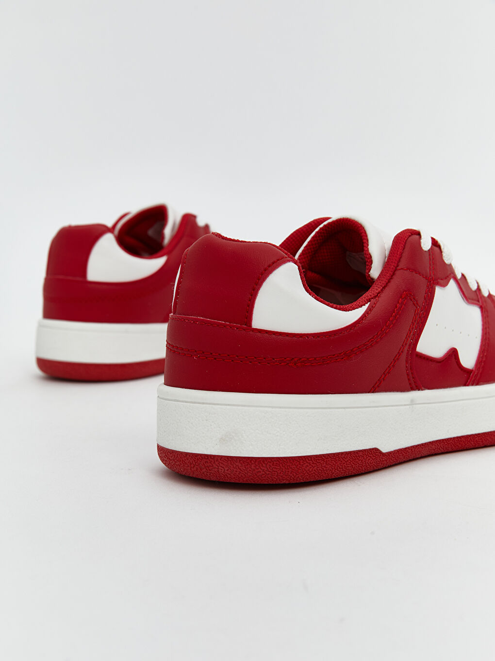 Kırmızı Bağcıklı Kadın Spor Ayakkabı-4