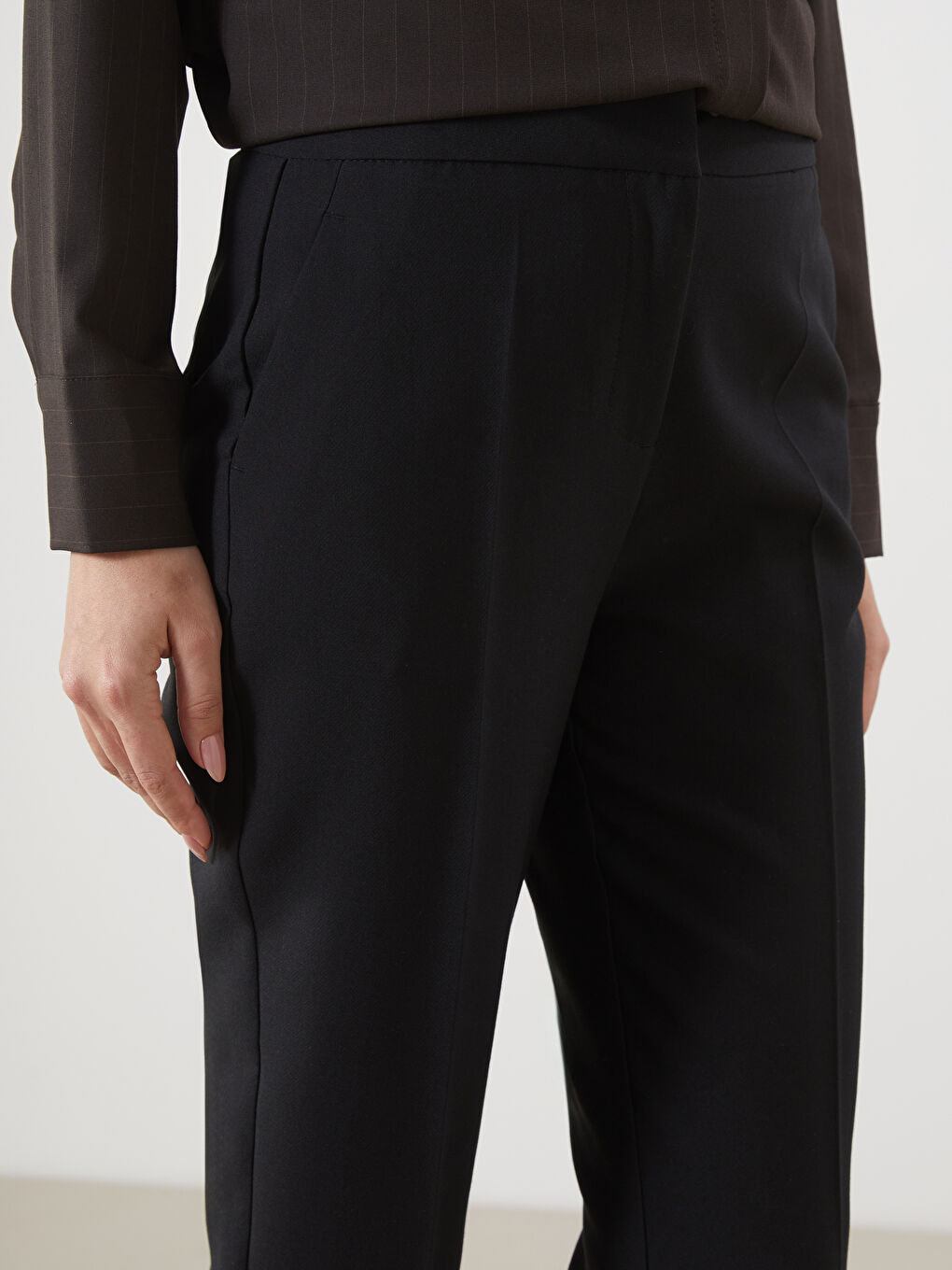 LCWAIKIKI Classic Slim Fit Women's Trousers -S5NR88Z8-CVL