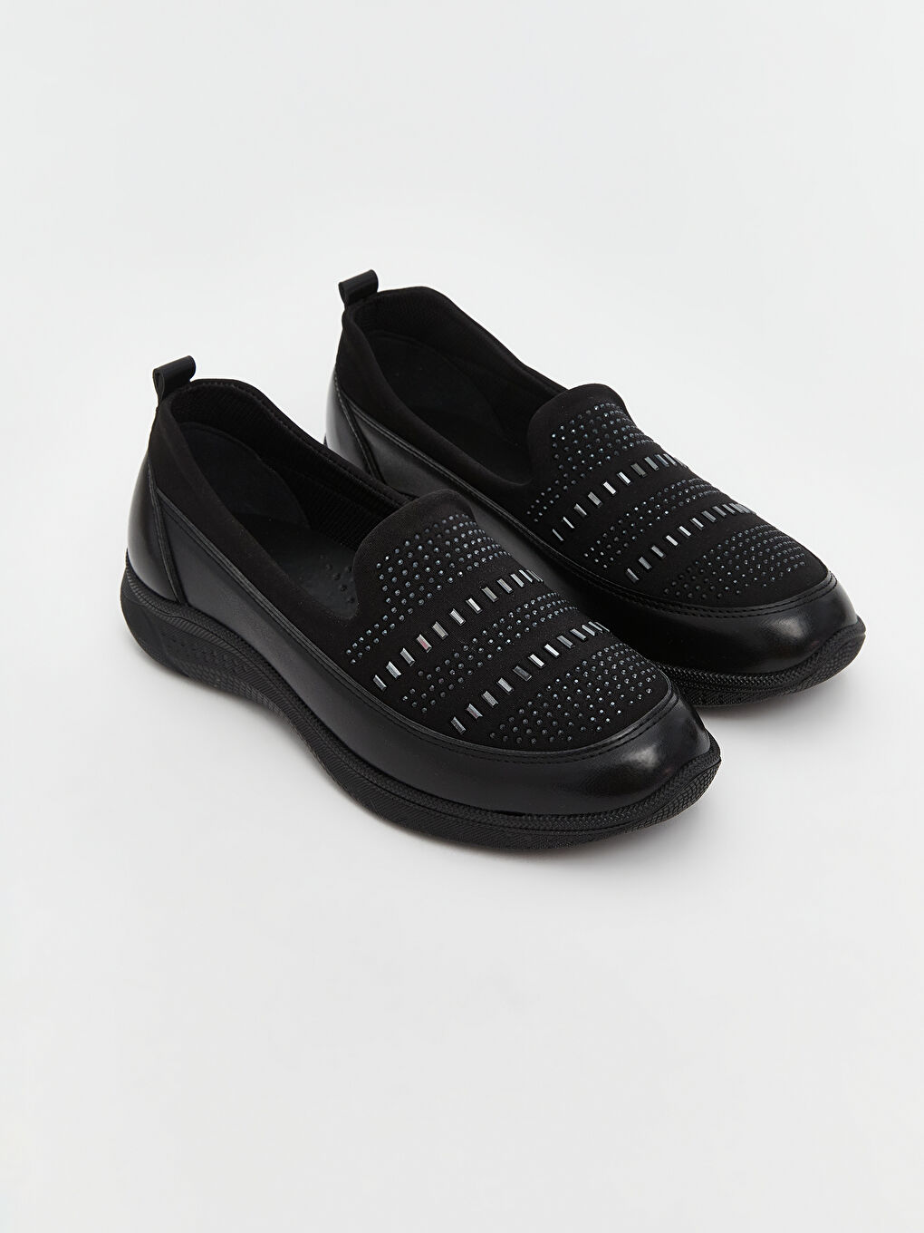 Siyah Deri Görünümlü Kadın Loafer Ayakkabı