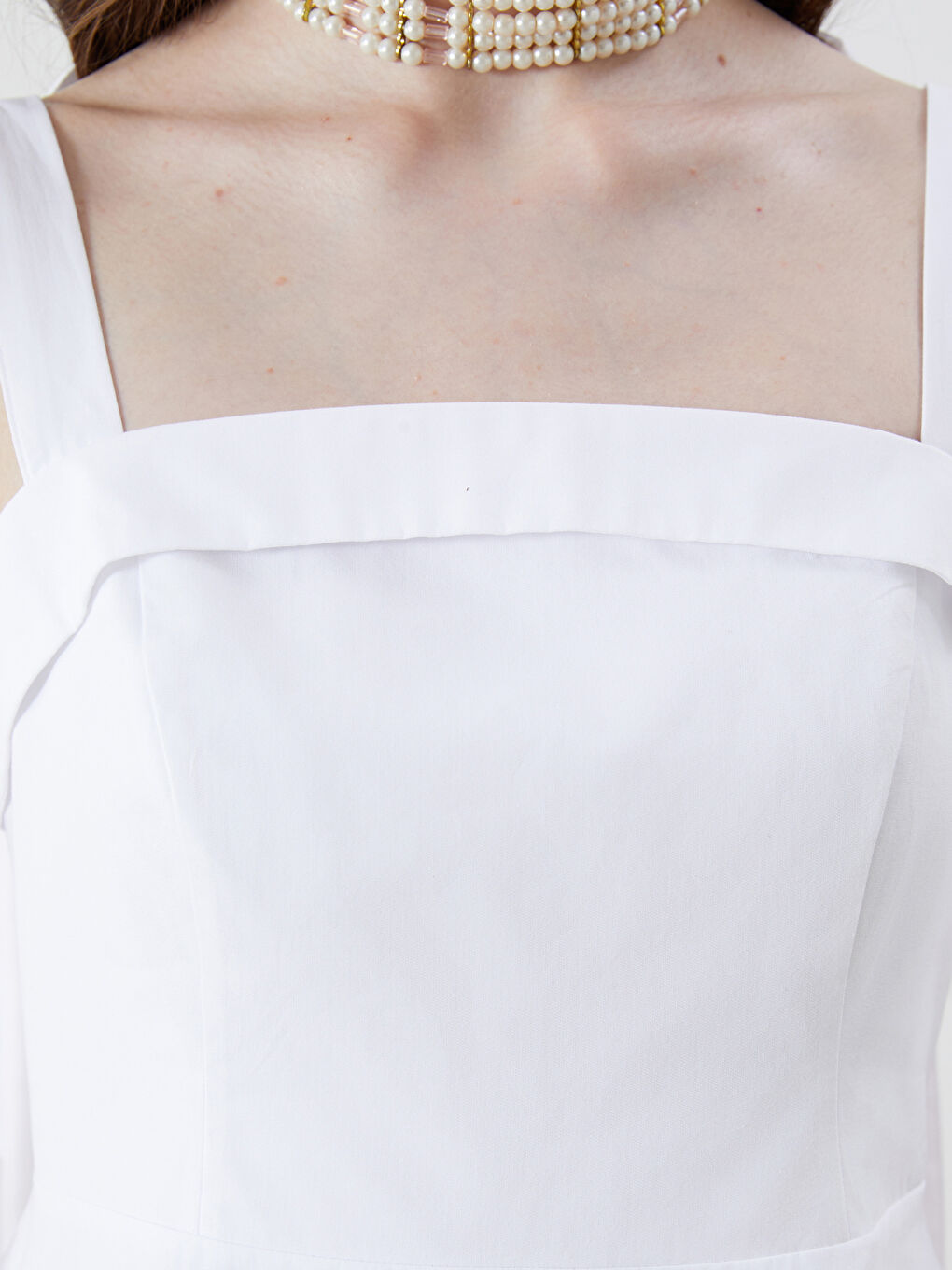 Beyaz Kare Yaka Belden Oturtmalı Poplin Mini Elbise-2