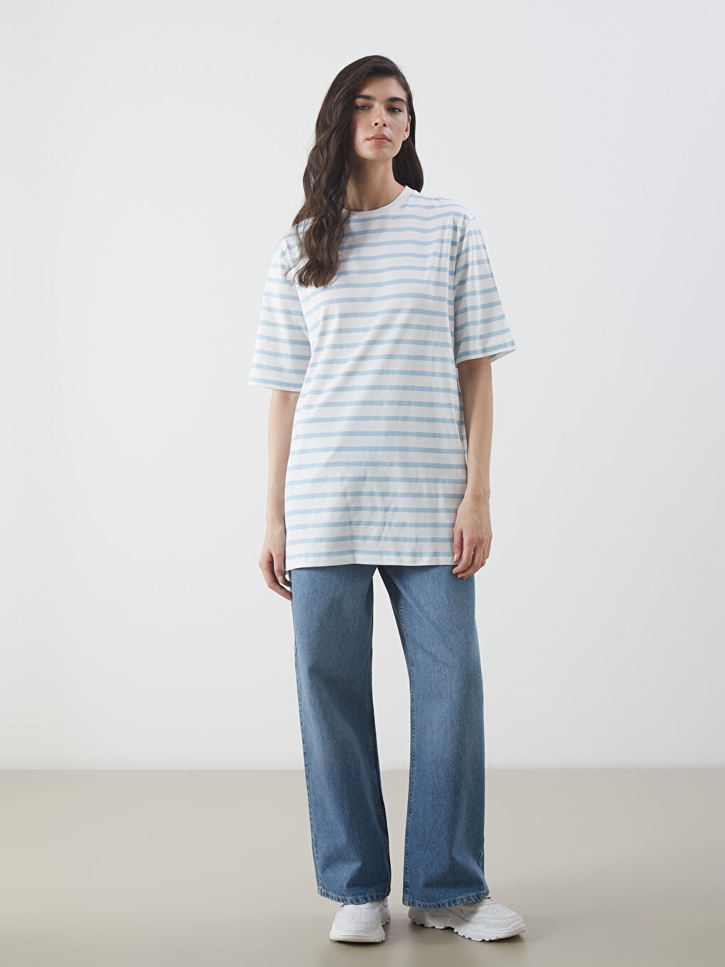 Mavi Bisiklet Yaka Çizgili Kadın Tişört-1