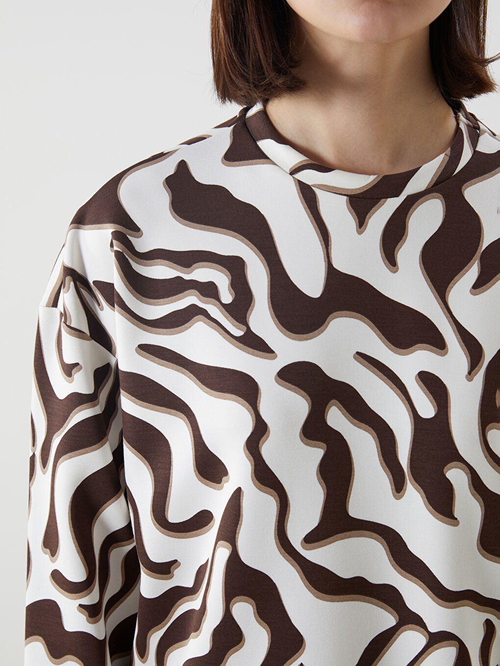 Kahverengi Desenli Oversize Kadın Sweatshirt Tunik-2