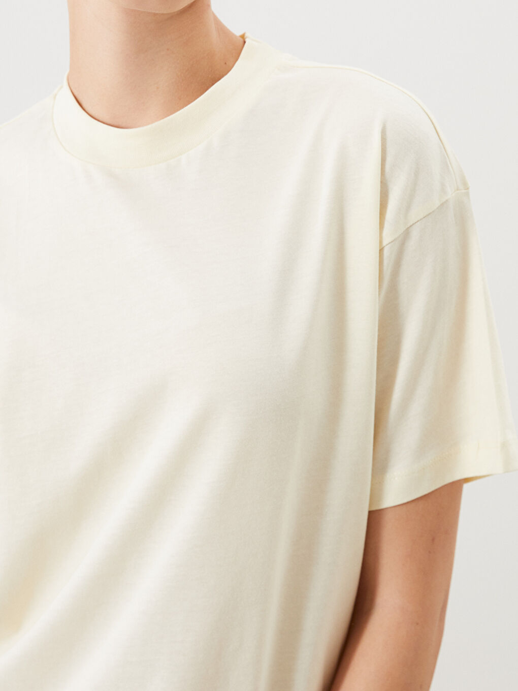 Funnel Neck Women's T-Shirt -S5O045Z8-FDN