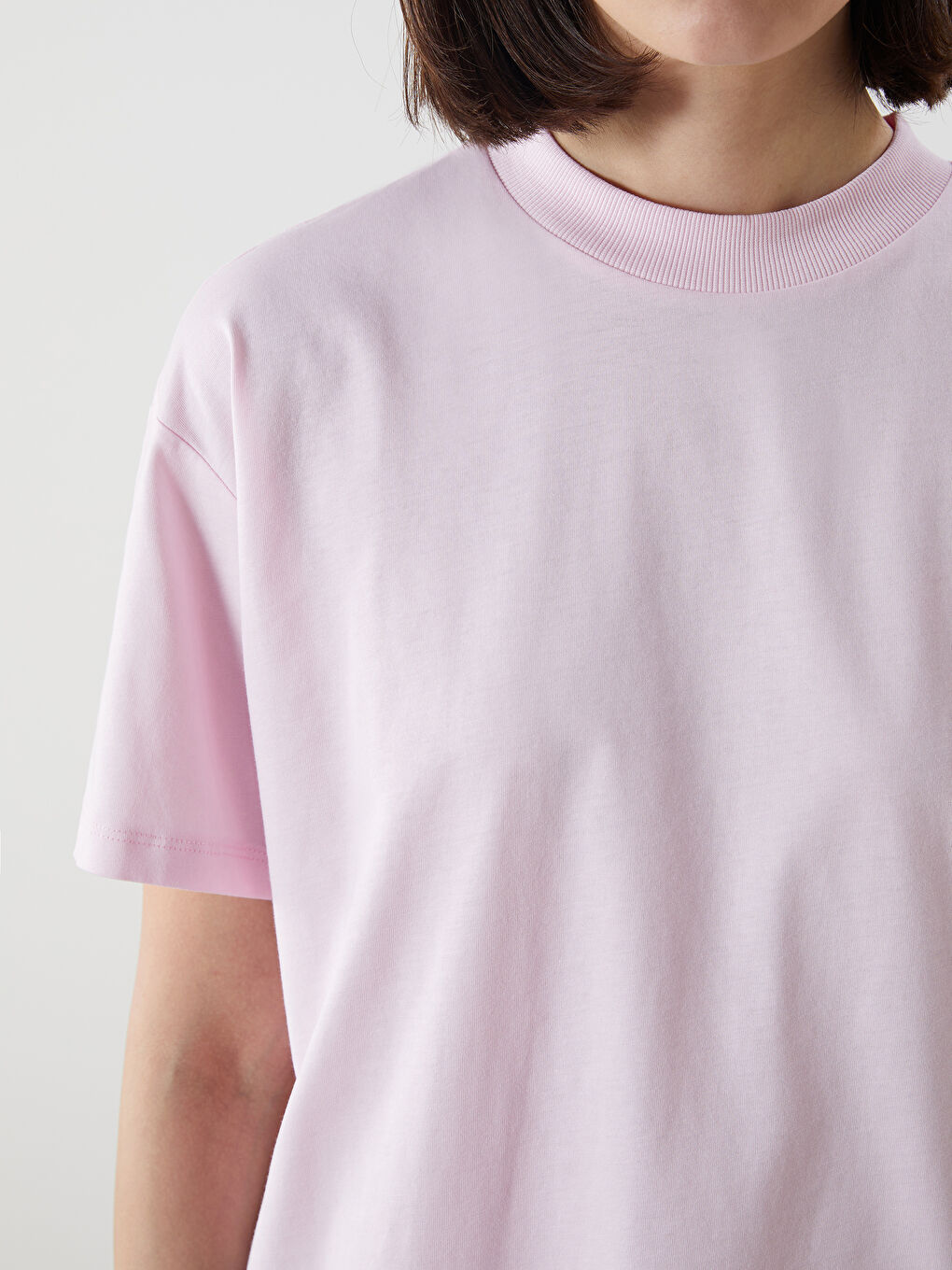 LCW Modest Pembe Dik Yaka Kadın Tişört - 2