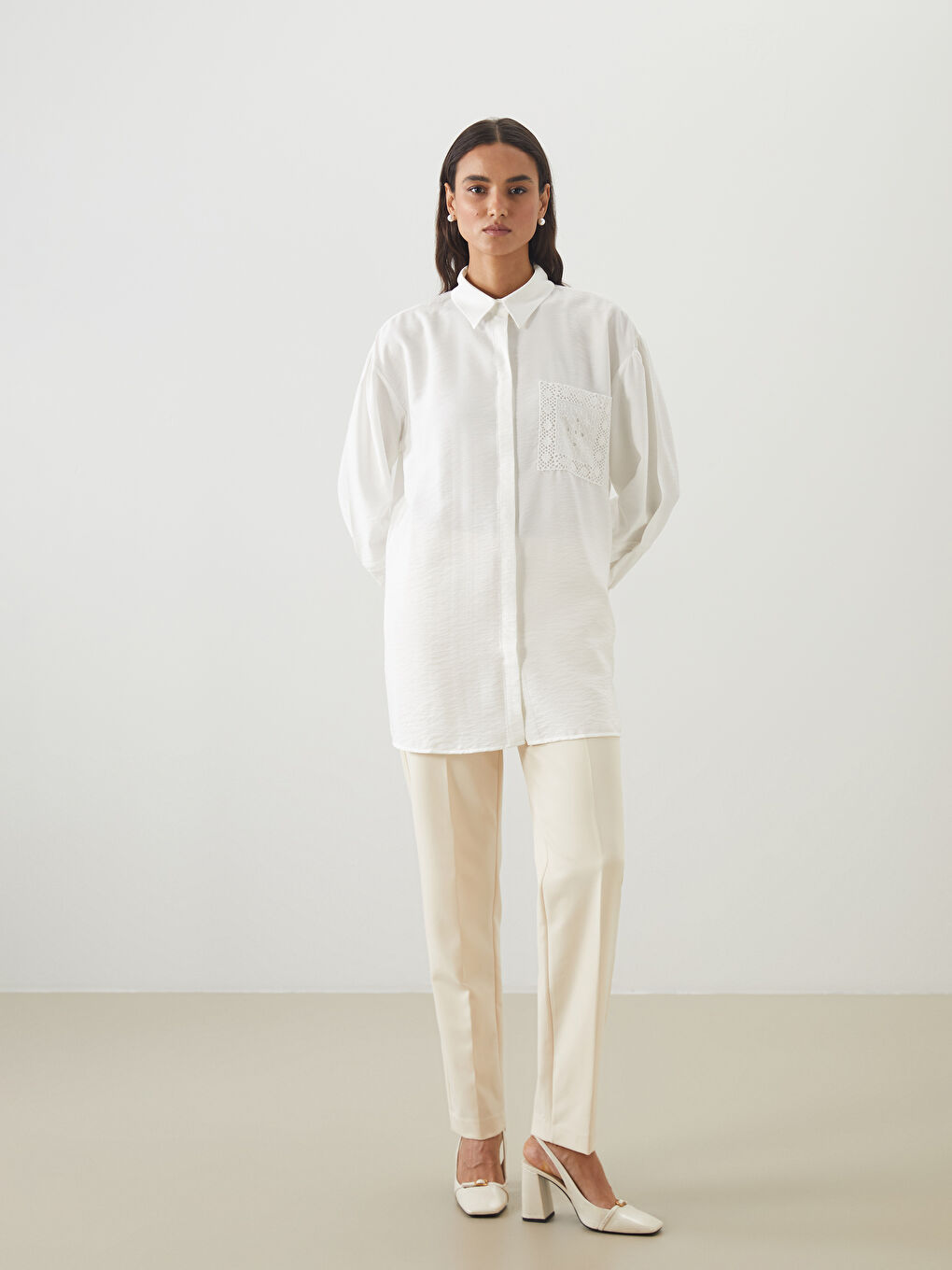 Ekru Dantel Cepli Kadın Gömlek Tunik-1