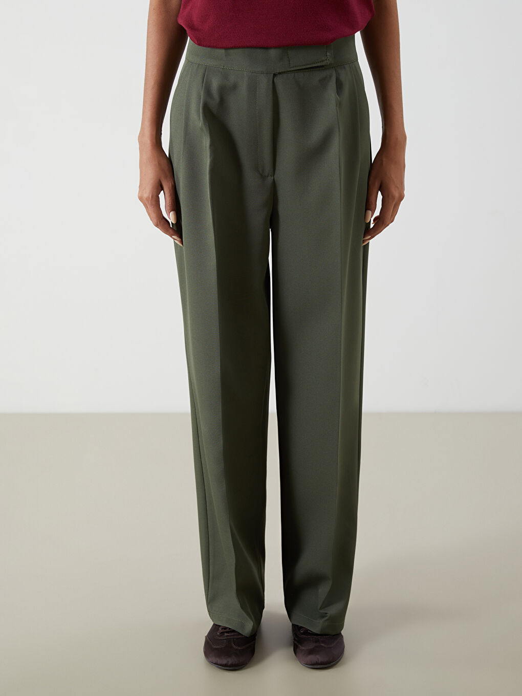 Loose Fit Wide Leg Women's Pleated Trousers -S5O090Z8-FMD