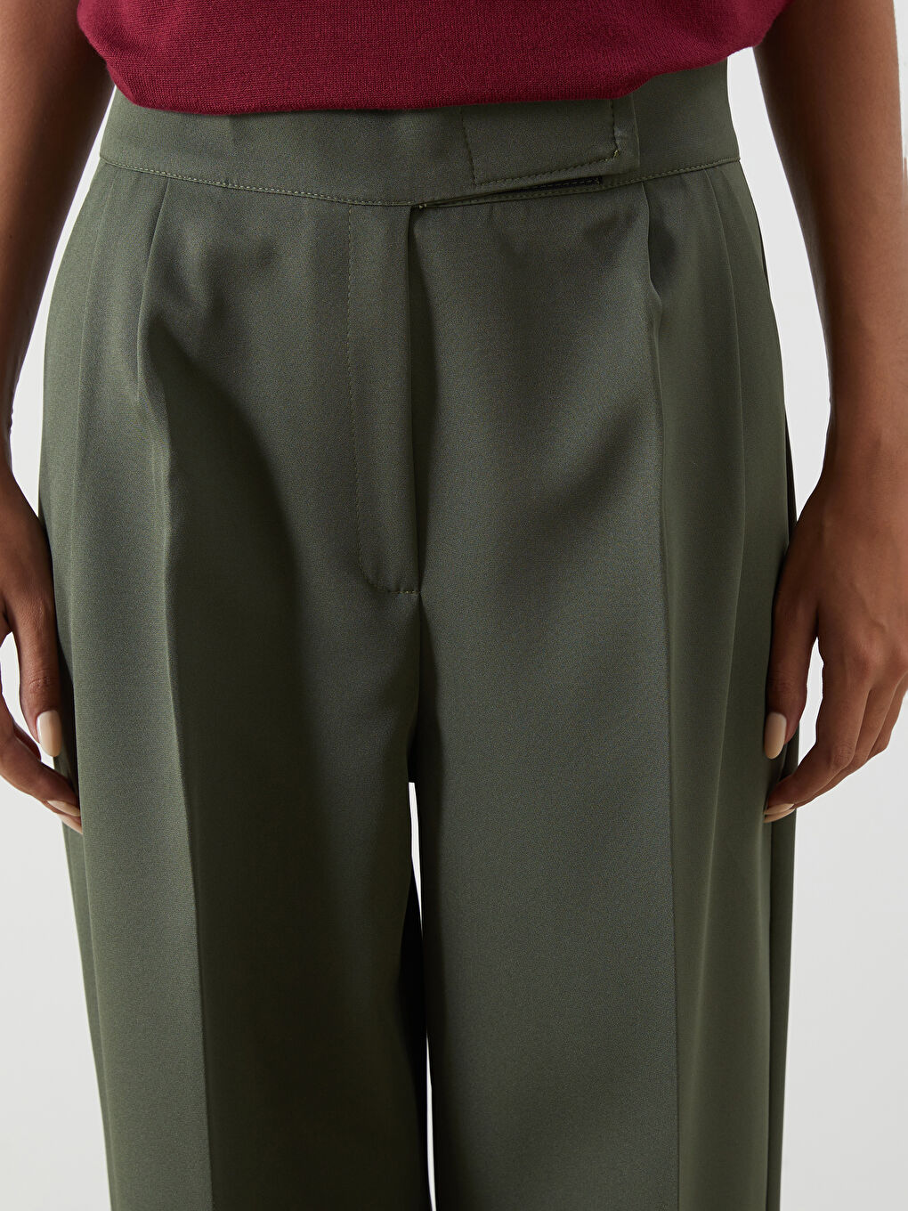 Loose Fit Wide Leg Women's Pleated Trousers -S5O090Z8-FMD