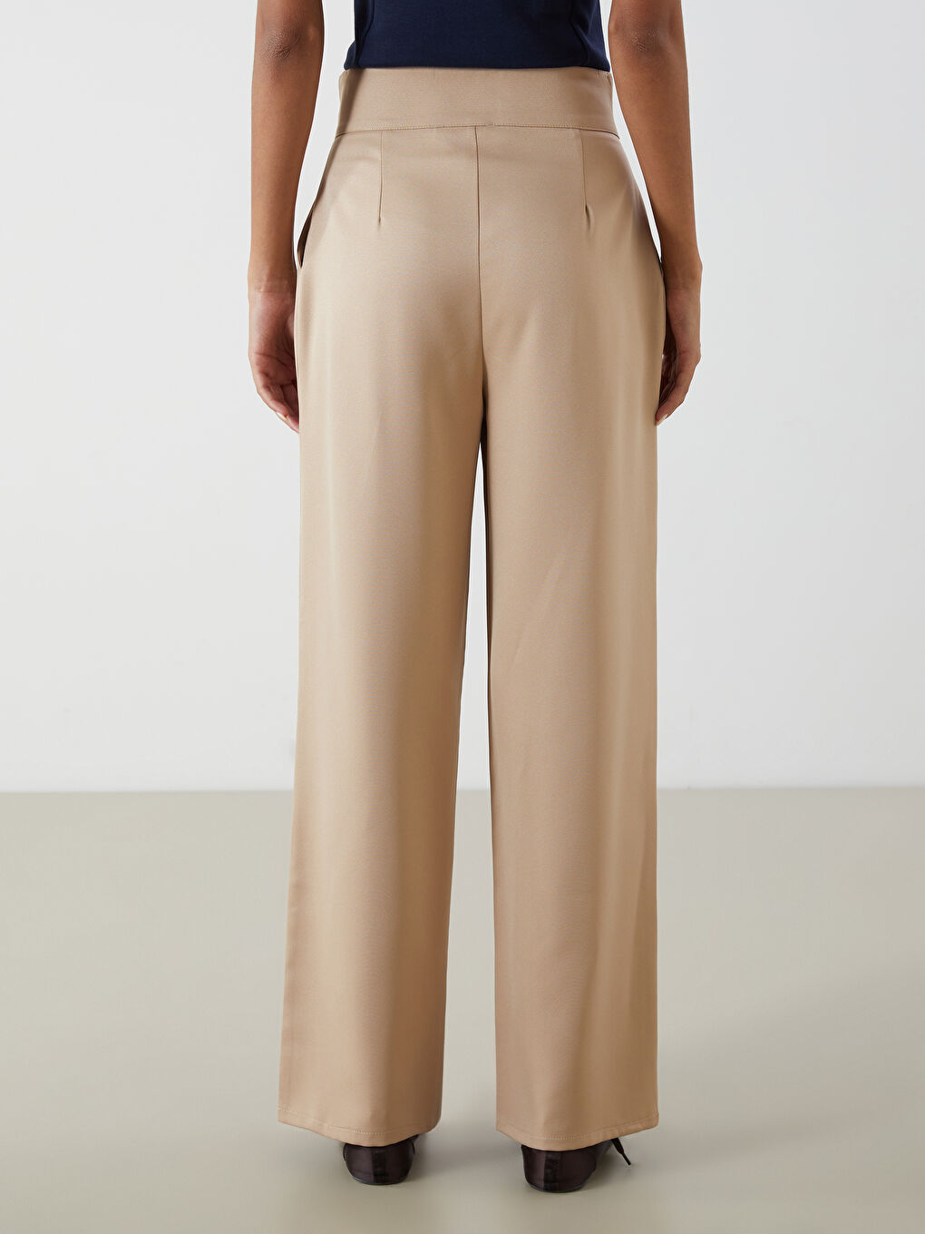Loose Fit Wide Leg Women's Pleated Trousers -S5O090Z8-G8H