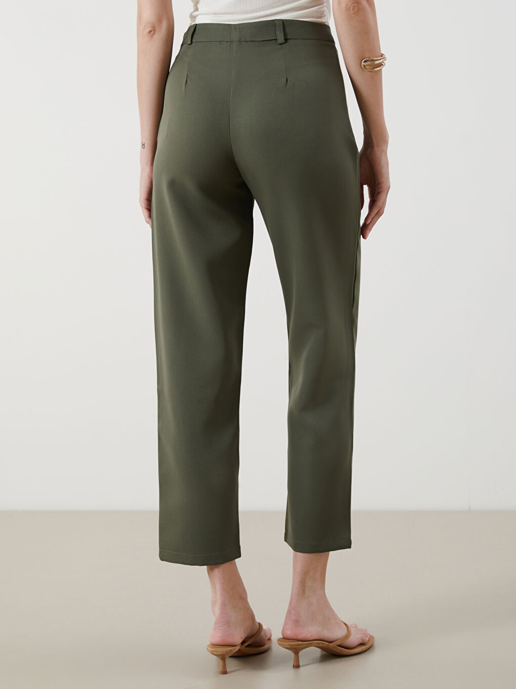 Regular Fit Women's Pleated Trousers-3