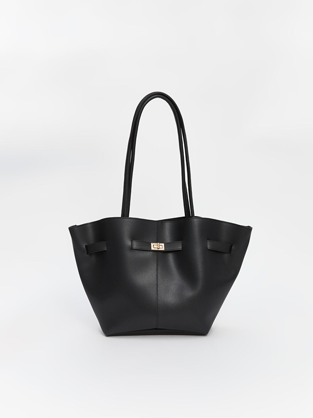 Siyah Deri Görünümlü Kadın Omuz Çantası