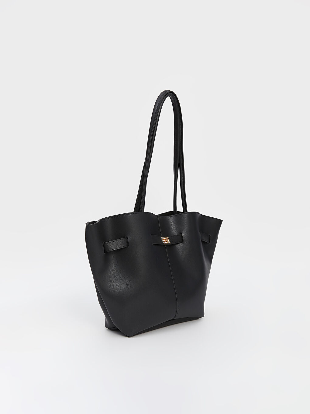 Siyah Deri Görünümlü Kadın Omuz Çantası-1