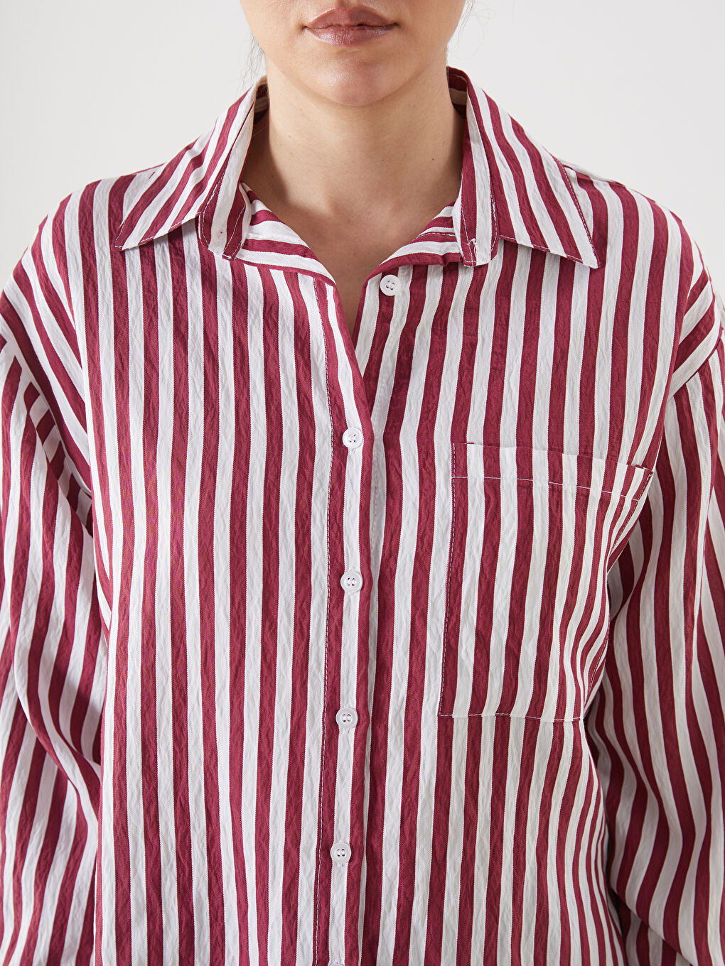 Kırmızı Çizgili Oversize Kadın Gömlek-2