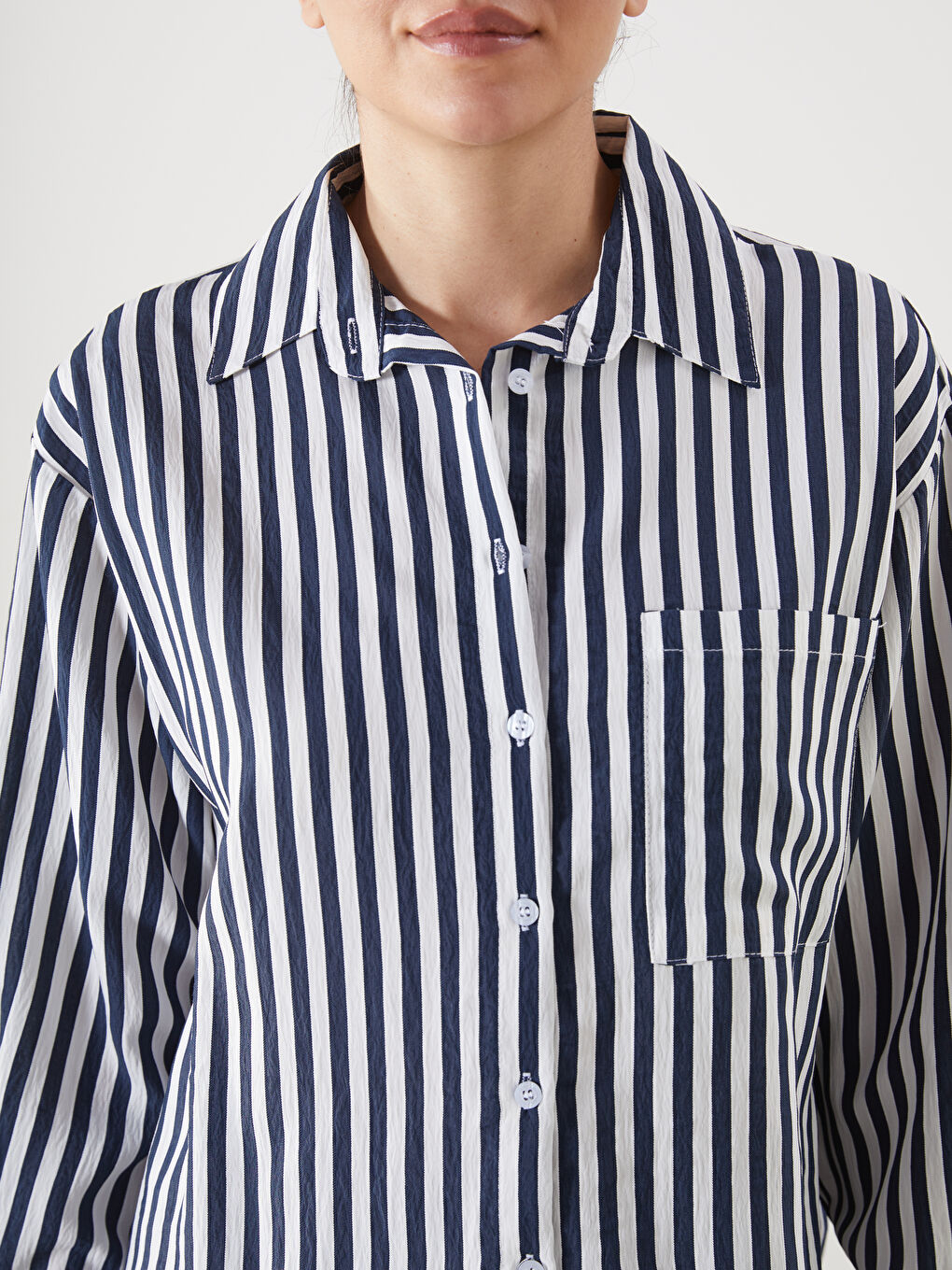 Mavi Çizgili Oversize Kadın Gömlek-2