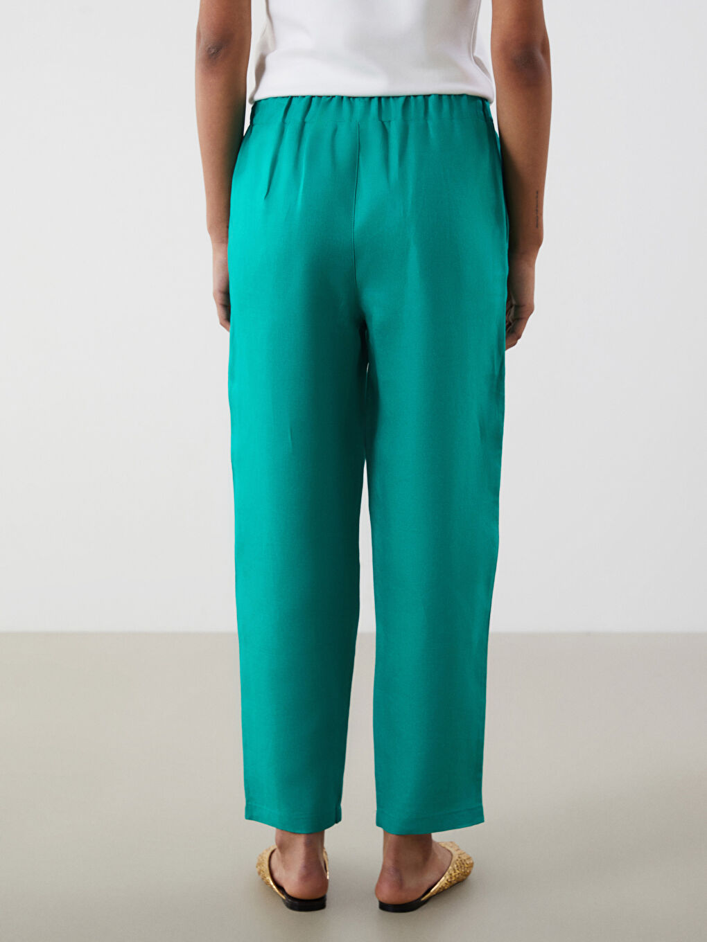 Yeşil Beli Lastikli %100 Keten Kadın Pantolon-3