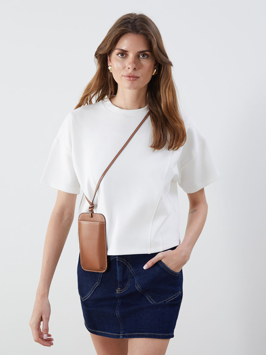 Beyaz Bisiklet Yaka Kadın Crop