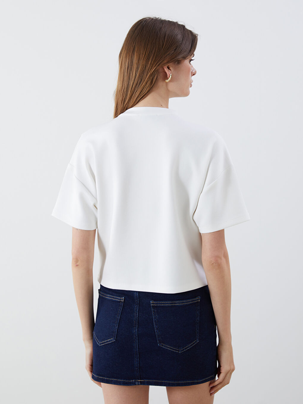 Beyaz Bisiklet Yaka Kadın Crop-3