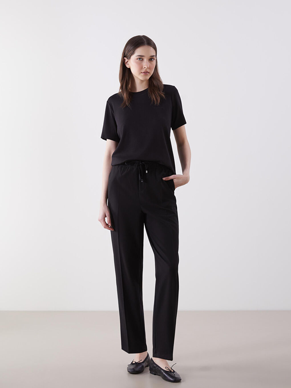 Siyah Beli Lastikli Kadın Pantolon