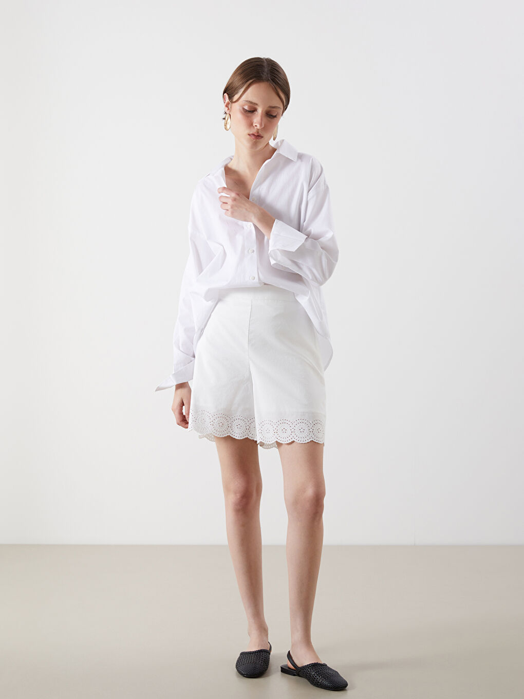 LCW Vision Woman ECRU Shorts -S5O445Z8-R9J
