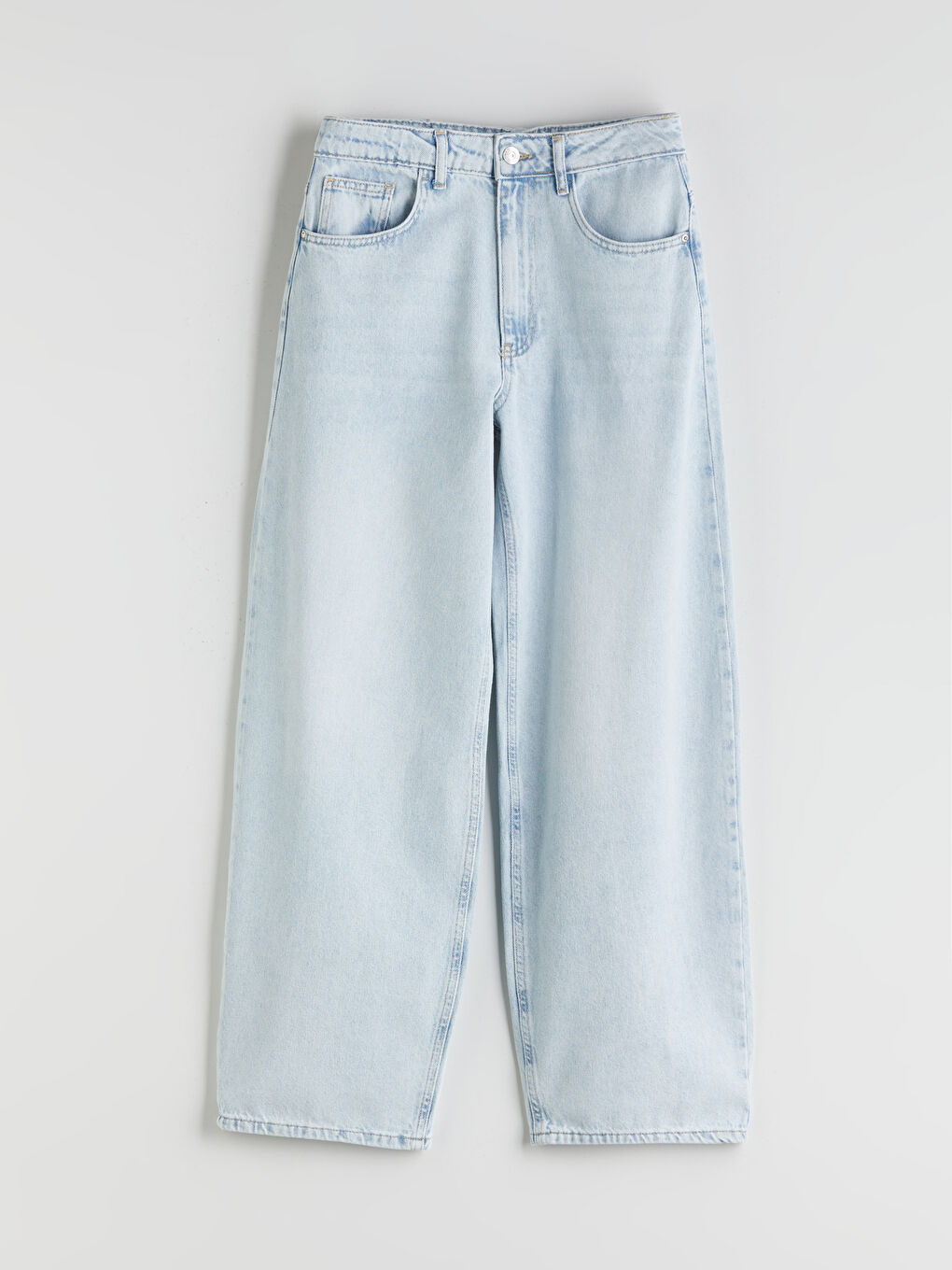 Baggy Fit Women's Jeans-4