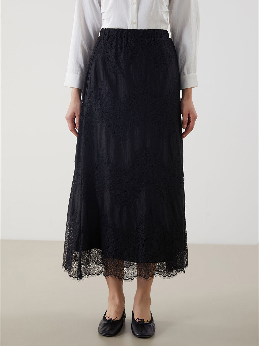 Elasticated Waist Self-Patterned Broderie Skirt -S5O555Z8-CVL