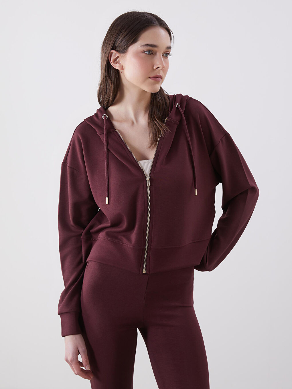 Bordo Kapüşonlu Crop Kadın Fermuarlı Sweatshirt