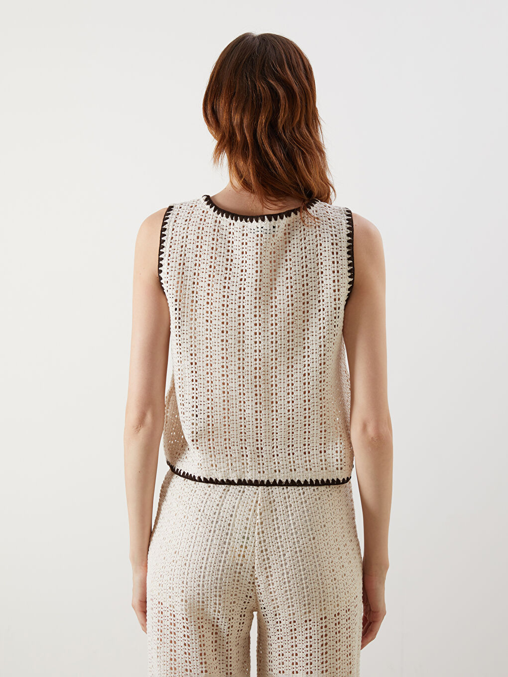 Ekru Bisiklet Yaka Ajurlu Kadın Yelek-4