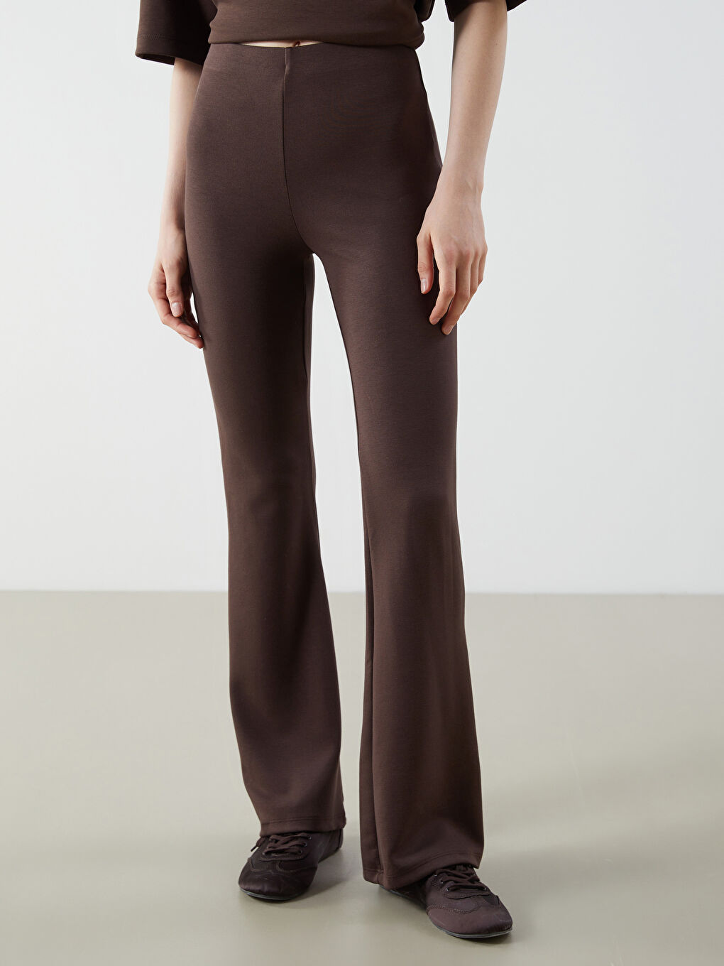 Kahverengi Beli Lastikli İspanyol Paça Kadın Tayt Pantolon-1