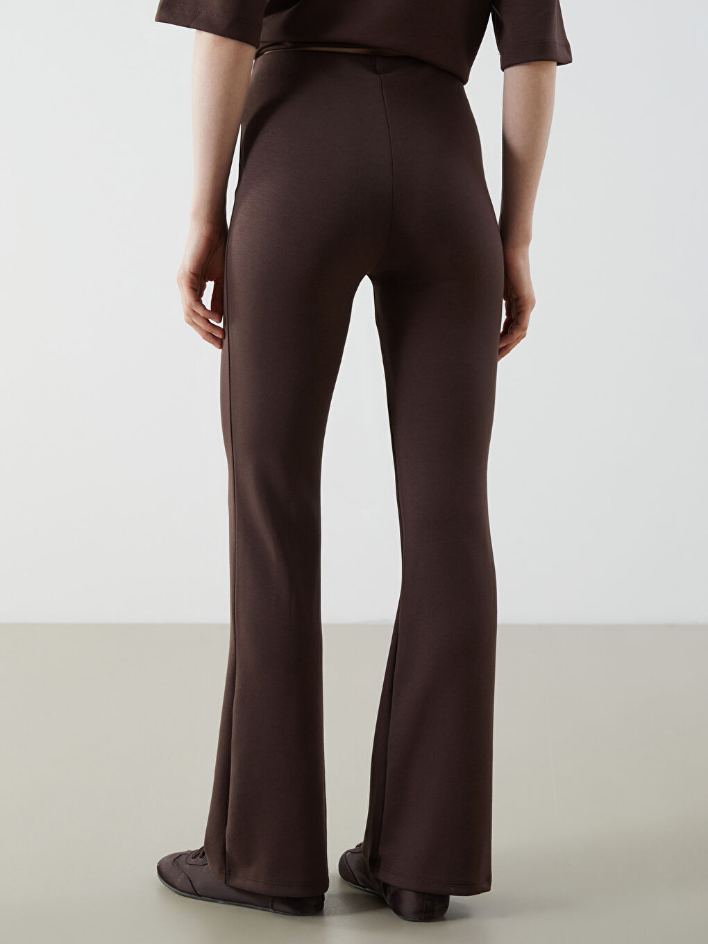 Kahverengi Beli Lastikli İspanyol Paça Kadın Tayt Pantolon-3